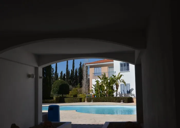 Verne Place * Pegeia